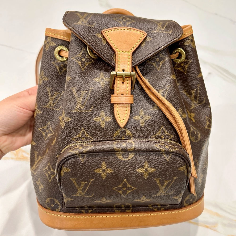 Louis Vuitton montsouris backpack pm